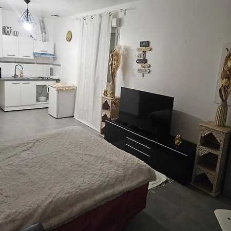 Studio A 2 Arret De Gare Du Nord Pierrefitte-sur-Seine Extérieur photo